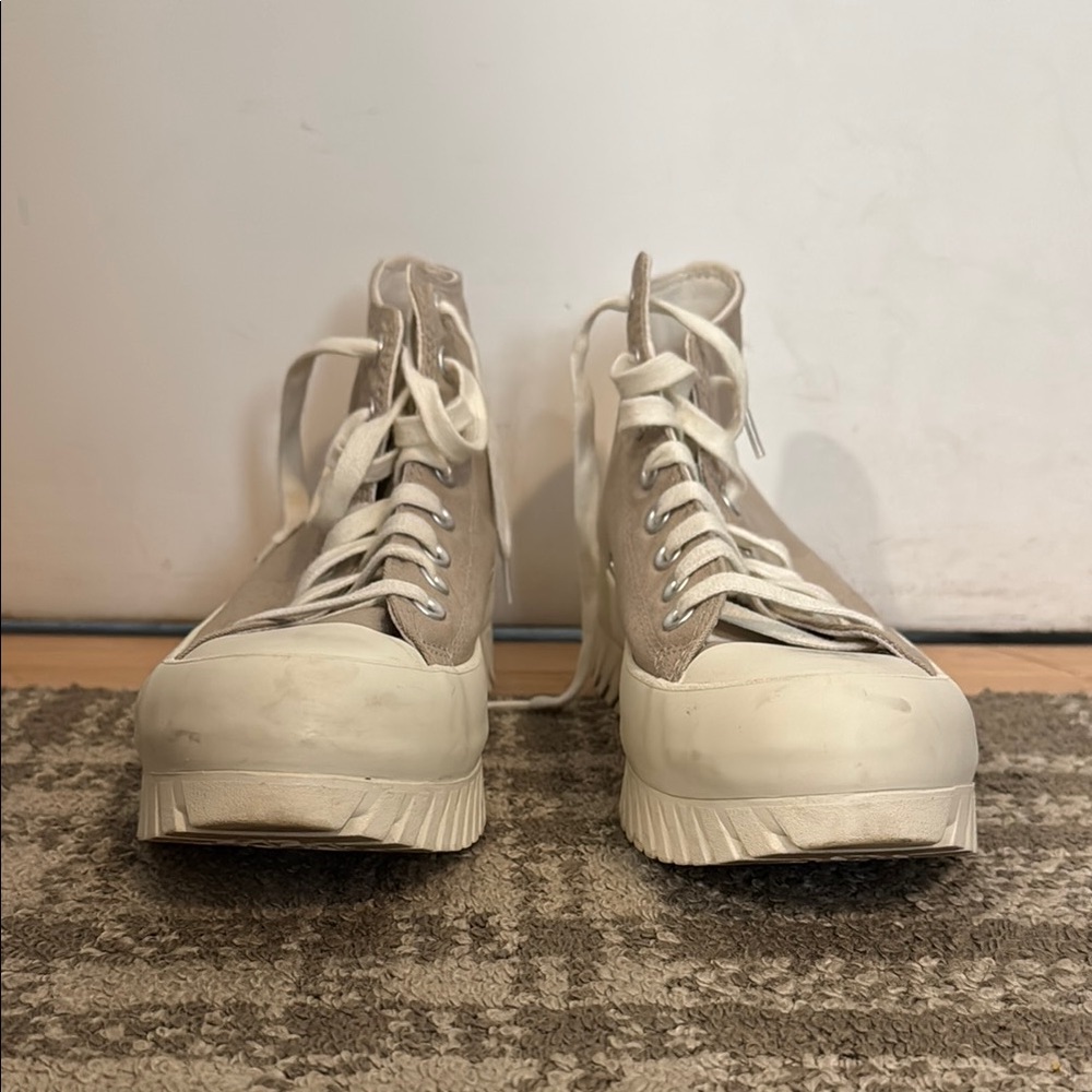 Converse platform high tops